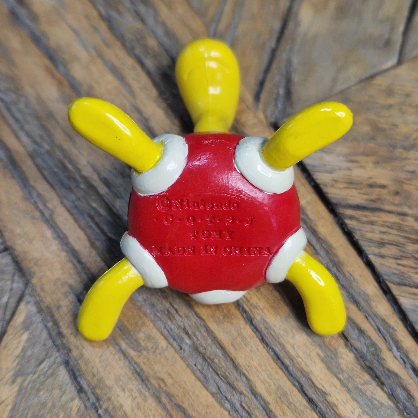 TOMY Shuckle Figure — photo 4